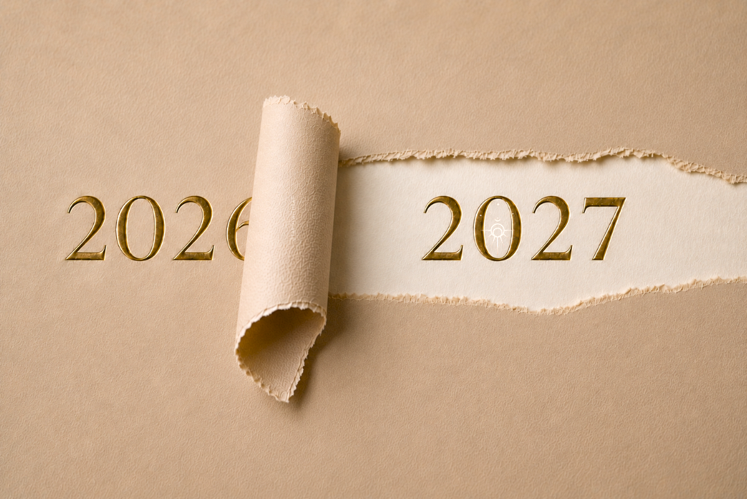 2027 Year-Ahead Tarot Divination - 60 Minutes [In-Person or Virtual Meet]