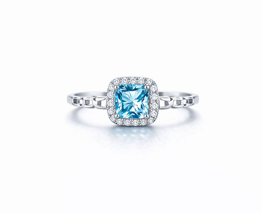 Captiva — Ring of Allure & Irrescence